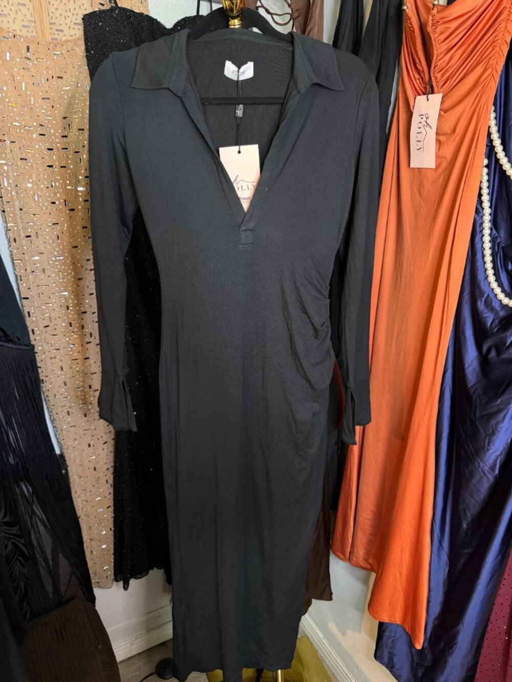 Oh Polly Black Plunge Collar Midi Dress – NWT - Picture 3 of 3